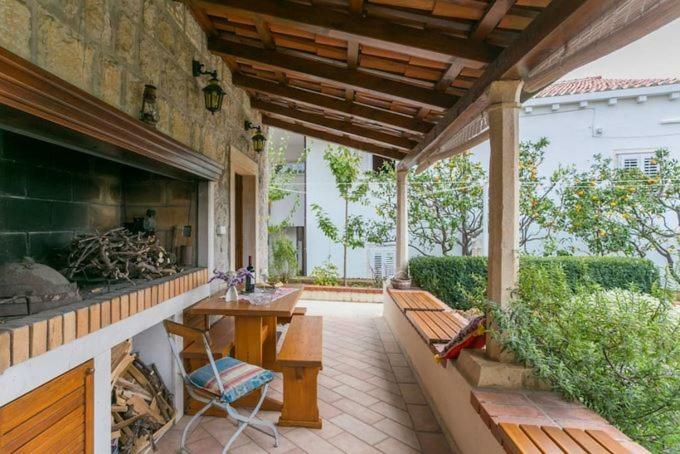 Guest House Jelica Ντουμπρόβνικ Εξωτερικό φωτογραφία